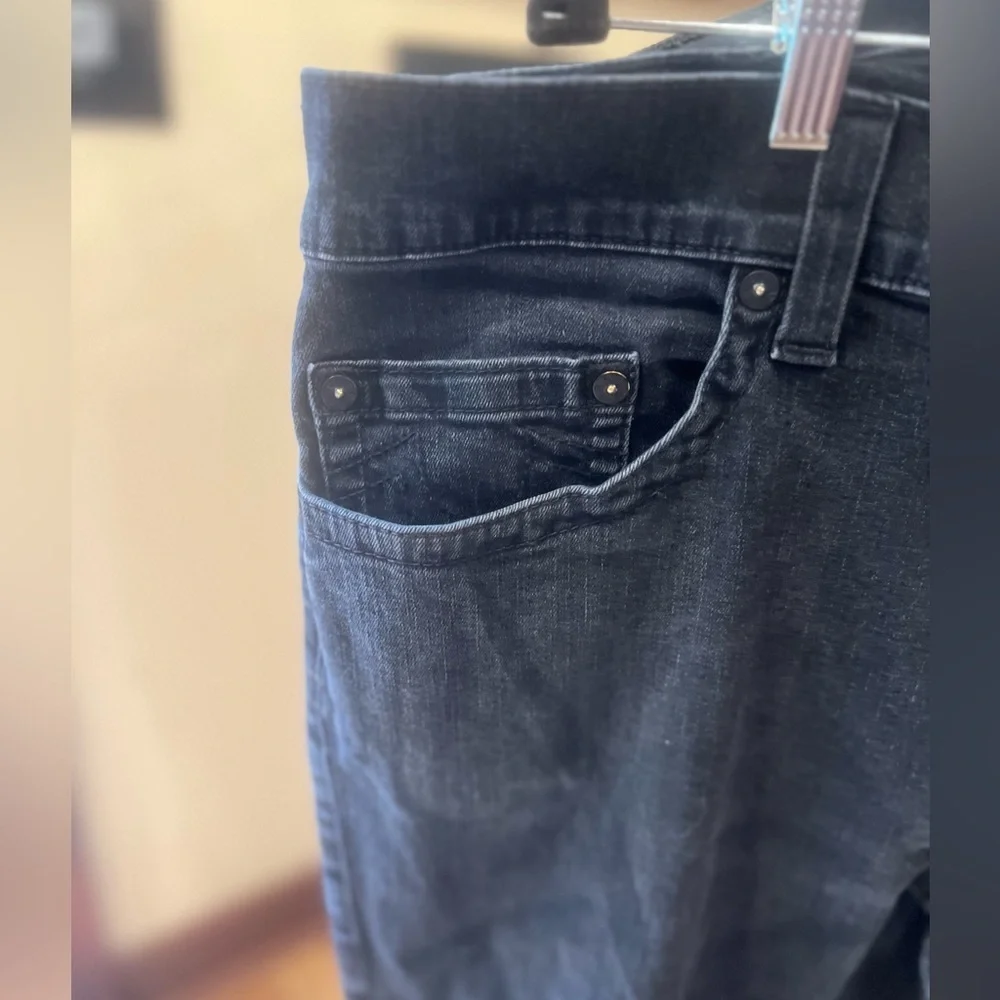 True Religion “Geno” jeans size 40 in GUC